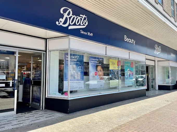 Boots Shopping | Store