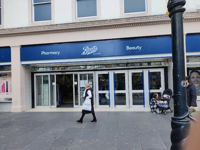 Boots Shopping | Store