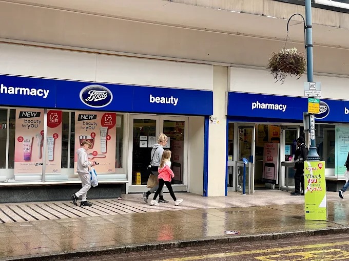 Boots Shopping | Store