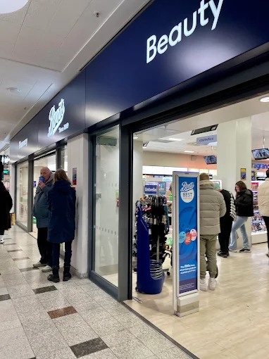 Boots Shopping | Store