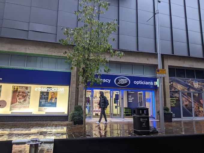 Boots Shopping | Store