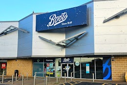 Boots Shopping | Store