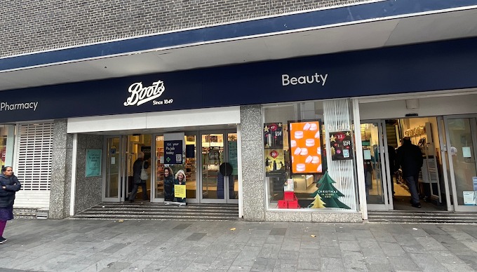 Boots Opticians Shopping | Store