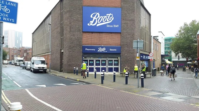 Boots Shopping | Store
