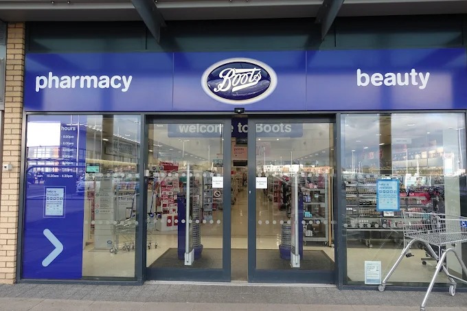 Boots Shopping | Store