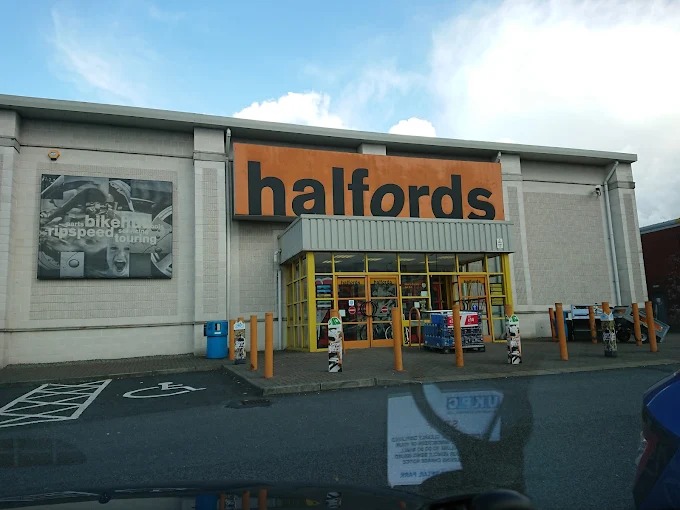 Halfords Shopping | Store