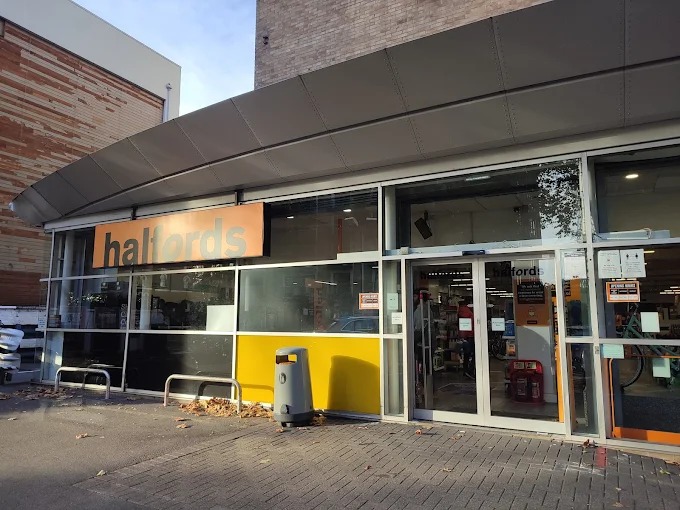 Halfords Shopping | Store