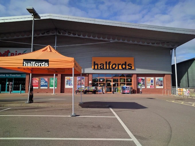 Halfords Shopping | Store