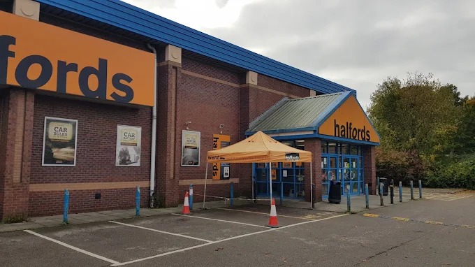Halfords Shopping | Store