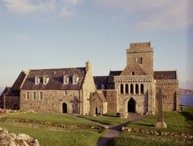 Iona Abbey and Nunnery - Logo