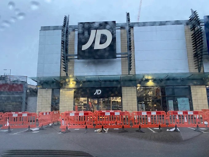 JD Sports Shopping | Store