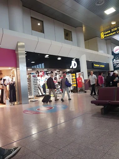 JD Sports Shopping | Store