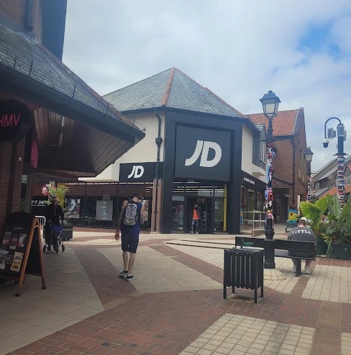 JD Sports Shopping | Store