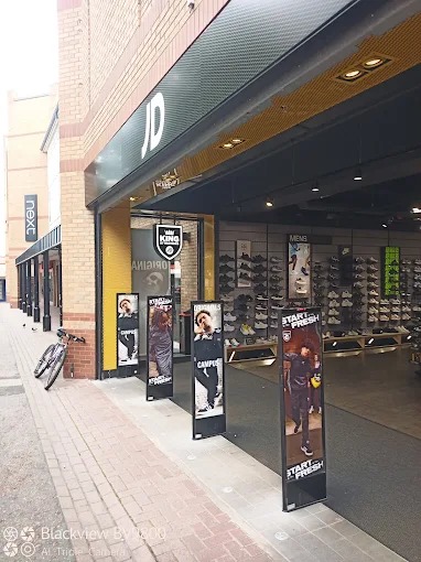 JD Sports Shopping | Store