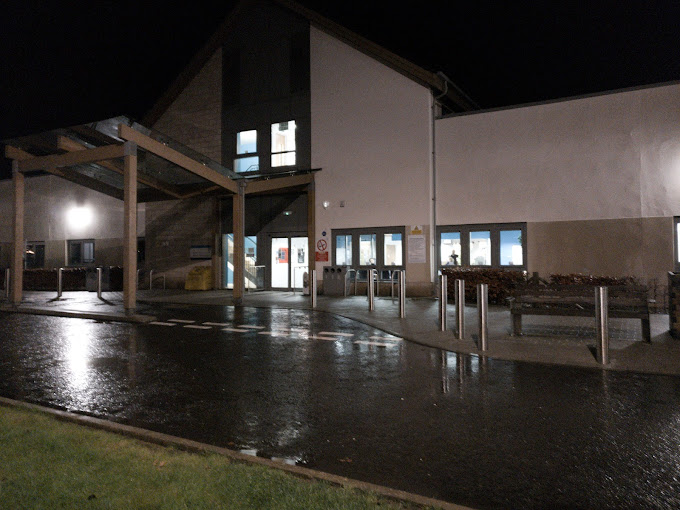 Midlothian Community Hospital Logo