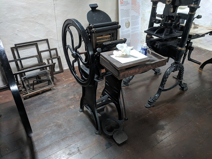 National Trust - Gray's Printing Press - Logo