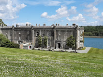 National Trust - Plas Newydd House and Gardens - Logo