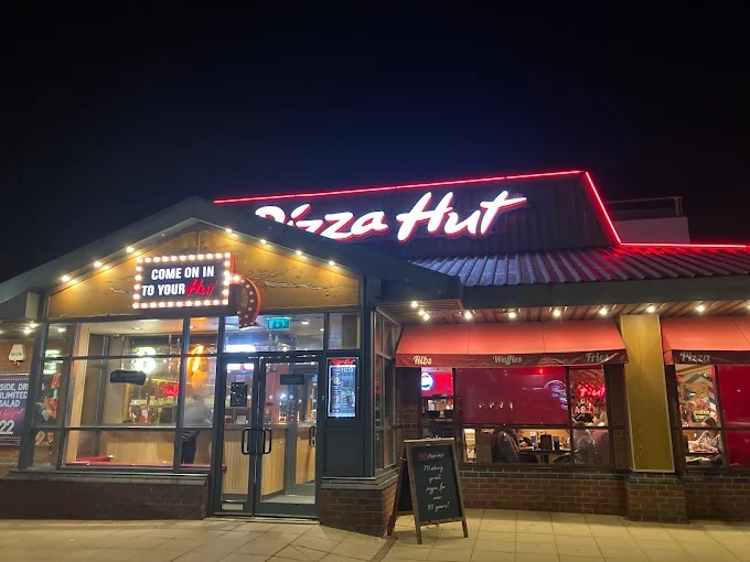 Pizza Hut Food and Restaurant | Fast Food