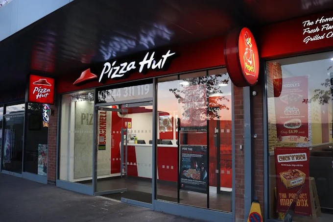 Pizza Hut Food and Restaurant | Fast Food