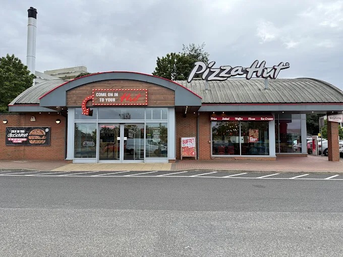 Pizza Hut Food and Restaurant | Fast Food