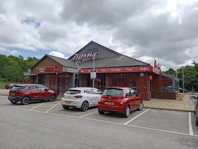 Pizza Hut Food and Restaurant | Fast Food