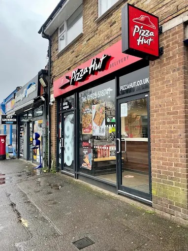 Pizza Hut Croxley Green Food and Restaurant | Fast Food