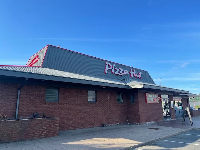 Pizza Hut Dudley Food and Restaurant | Fast Food