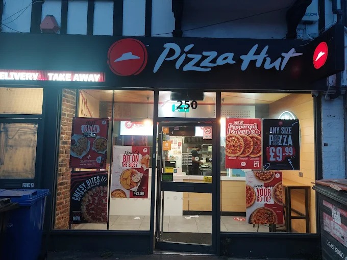 Pizza Hut Shopping | Supermarket