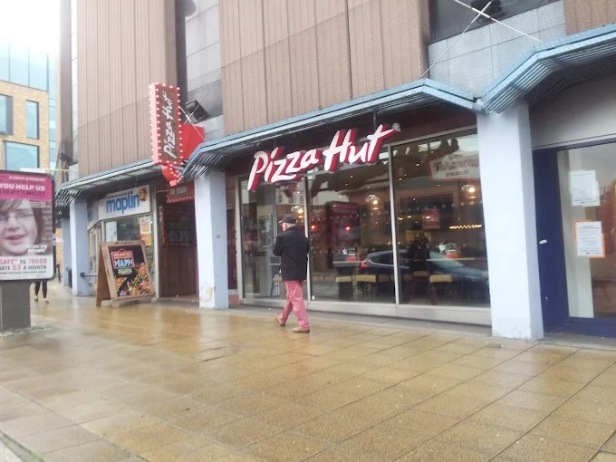 Pizza Hut Food and Restaurant | Fast Food