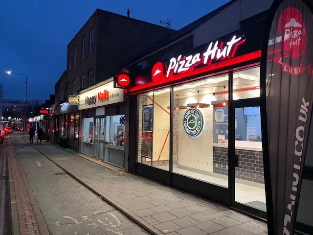 Pizza Hut Food and Restaurant | Fast Food
