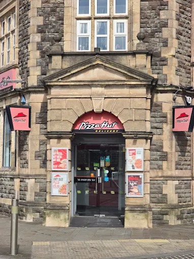 Pizza Hut Food and Restaurant | Fast Food