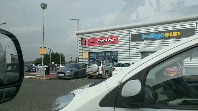 Pizza Hut Food and Restaurant | Fast Food