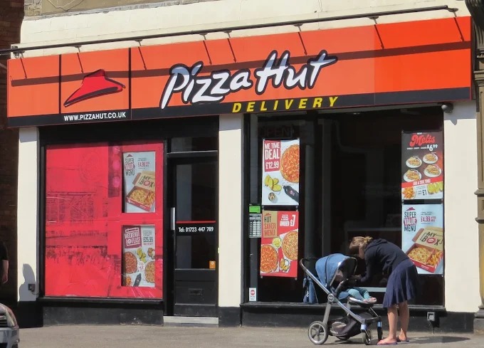Pizza Hut Food and Restaurant | Fast Food