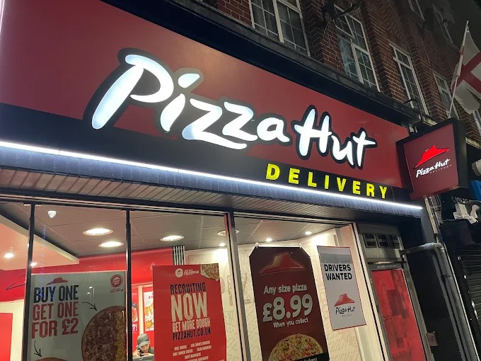 Pizza Hut Food and Restaurant | Fast Food