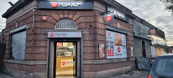 Pizza Hut Food and Restaurant | Fast Food