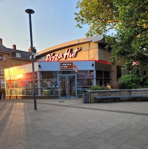 Pizza Hut Food and Restaurant | Fast Food
