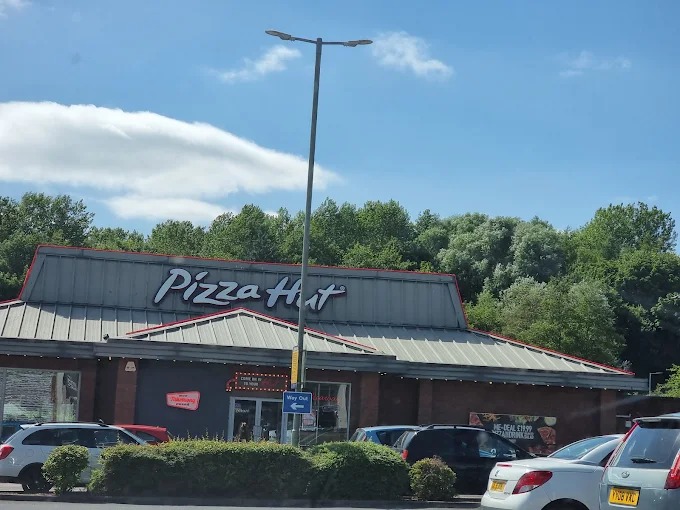 Pizza Hut Food and Restaurant | Fast Food