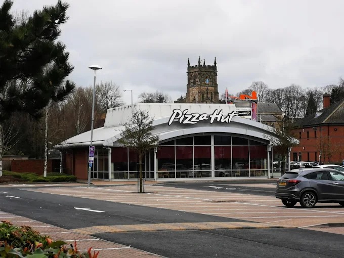 Pizza Hut Food and Restaurant | Fast Food