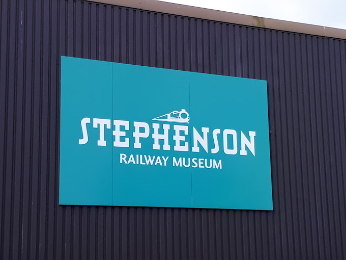 Stephenson Steam Railway Logo