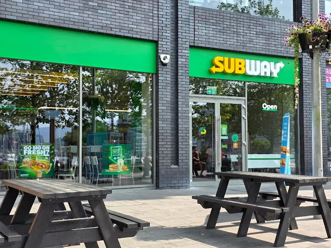Subway Food and Restaurant | Fast Food