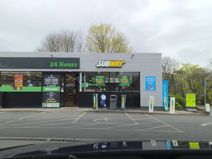 Subway Food and Restaurant | Fast Food