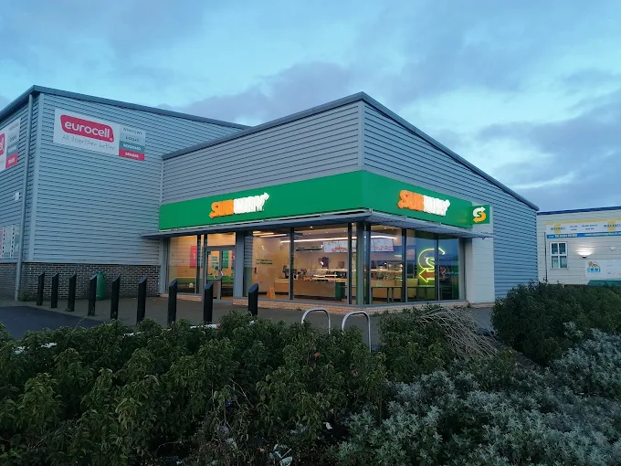 Subway Food and Restaurant | Fast Food