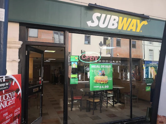 Subway Food and Restaurant | Fast Food