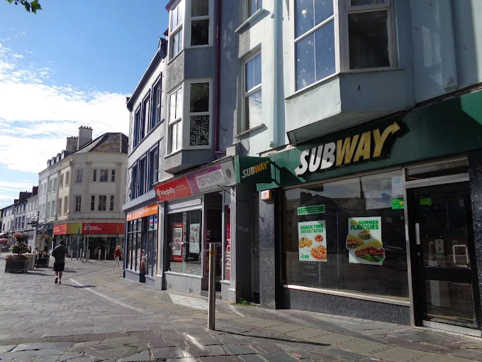Subway Food and Restaurant | Fast Food
