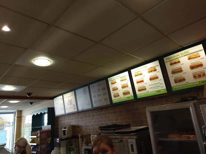 Subway Food and Restaurant | Fast Food