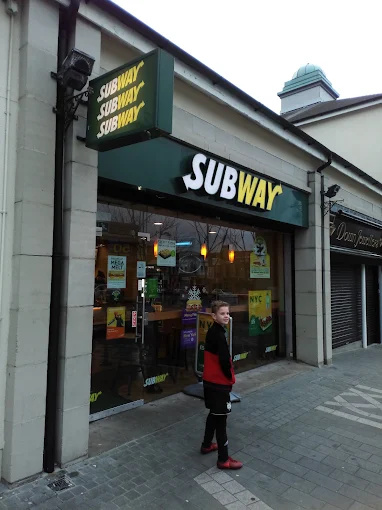 Subway Food and Restaurant | Fast Food