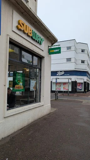 Subway Food and Restaurant | Fast Food