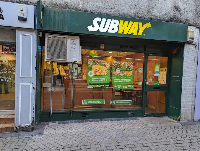 Subway Food and Restaurant | Fast Food
