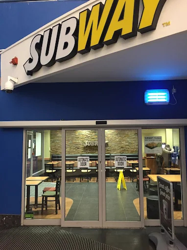 Subway Food and Restaurant | Fast Food