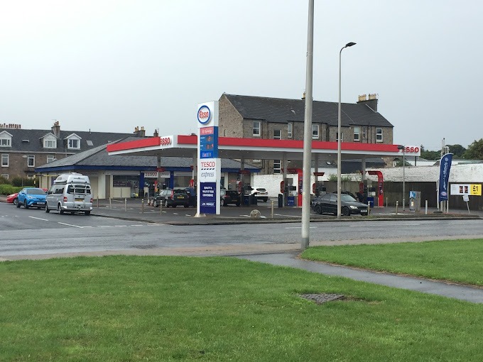 Tesco Esso Express Shopping | Supermarket